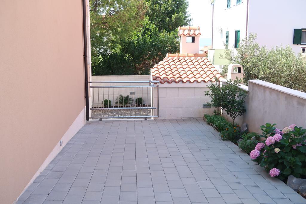 Villa Sunshine Traù Esterno foto