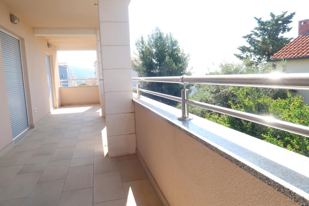 Villa Sunshine Traù Esterno foto